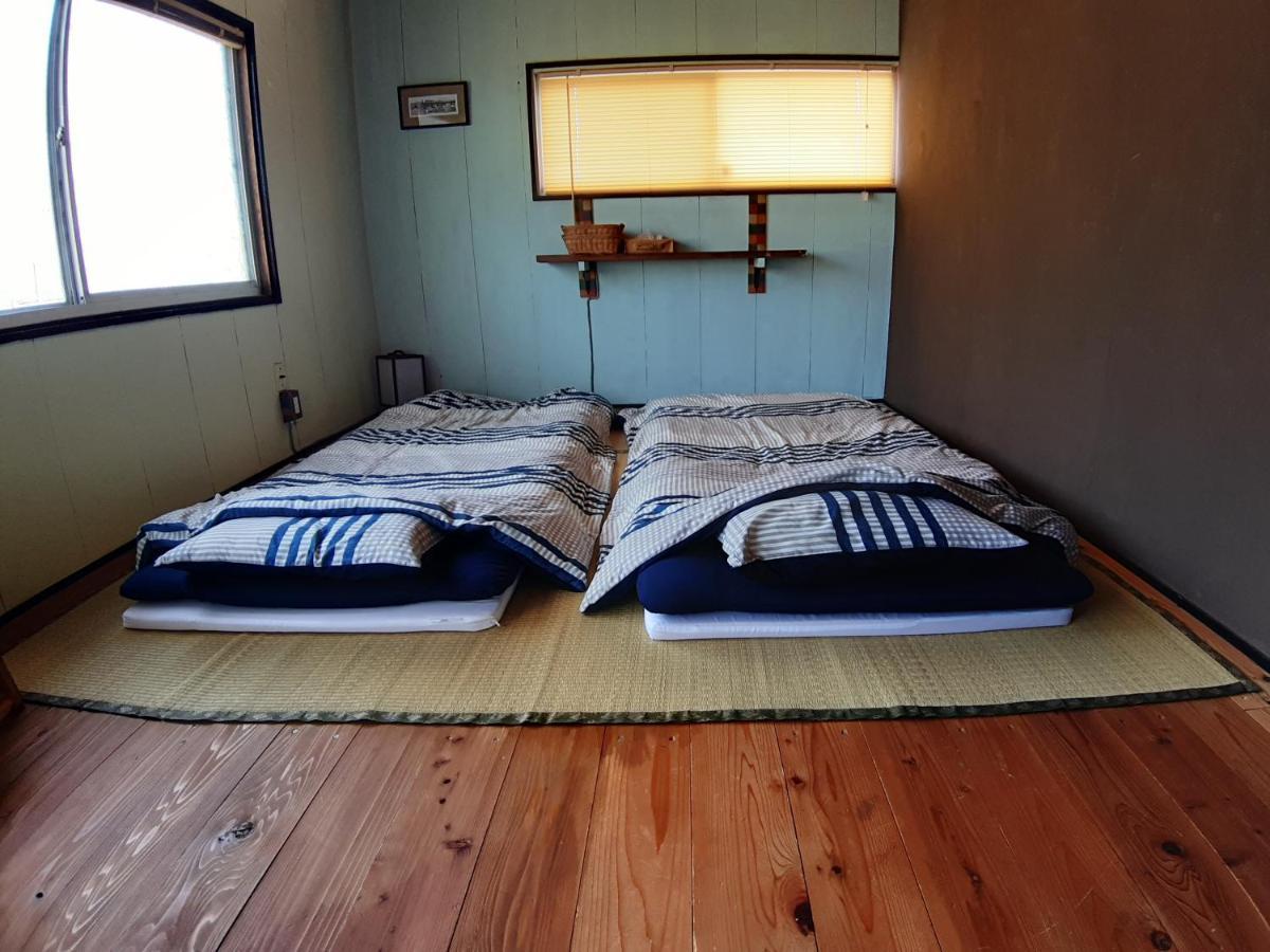 Guesthouse Kume Imabari Railway Station Екстериор снимка
