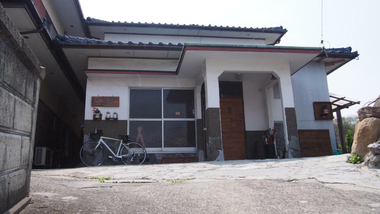 Guesthouse Kume Imabari Railway Station Екстериор снимка